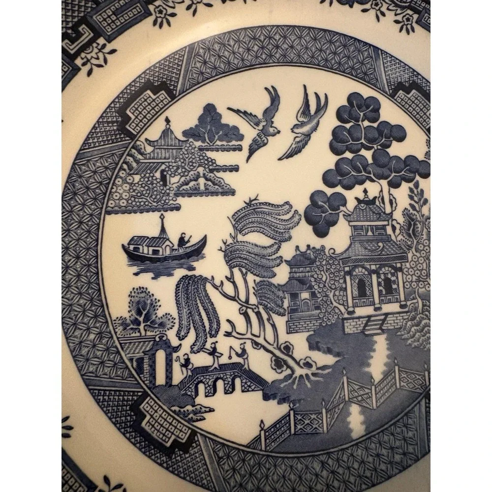 Churchill England Blue Willow Dinner Plate 10